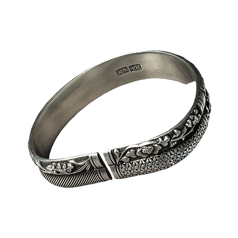 Vintage Perfect Silver Bangle