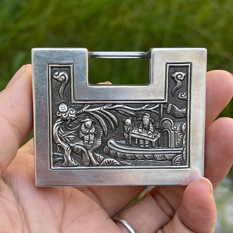 Fortune, Longevity, Health Enamel Silver Lock